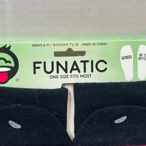 NEW Funatic "If You Can Read This Bring Me a Glass of Wine" Funny Red Socks - Picture 3 of 4
